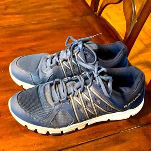 Reebok yourflex size 10
